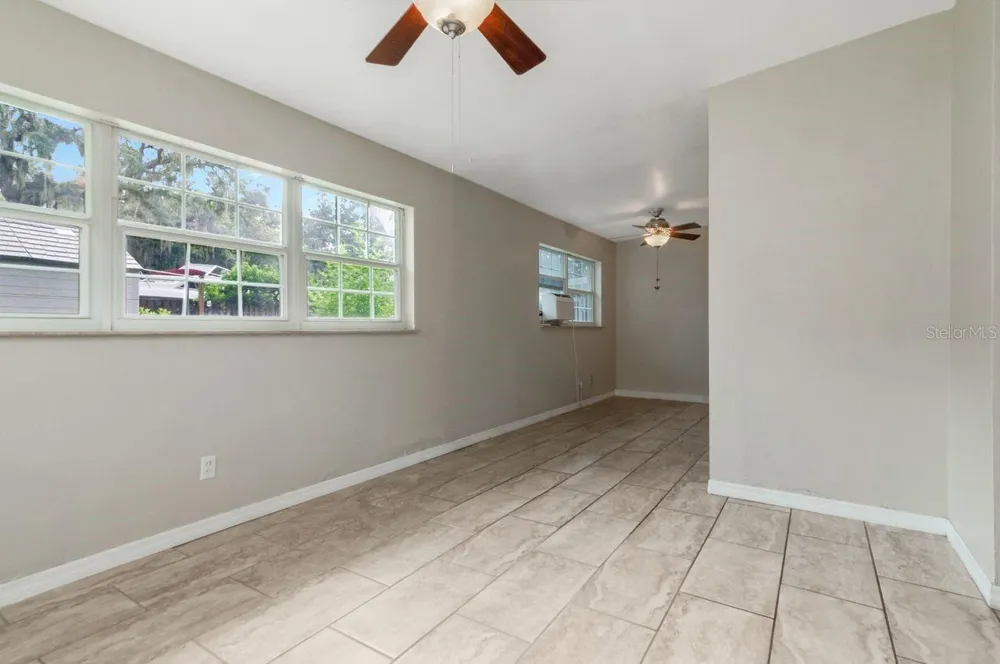 416 BROXBURN AVENUE Temple Terrace, FL 33617