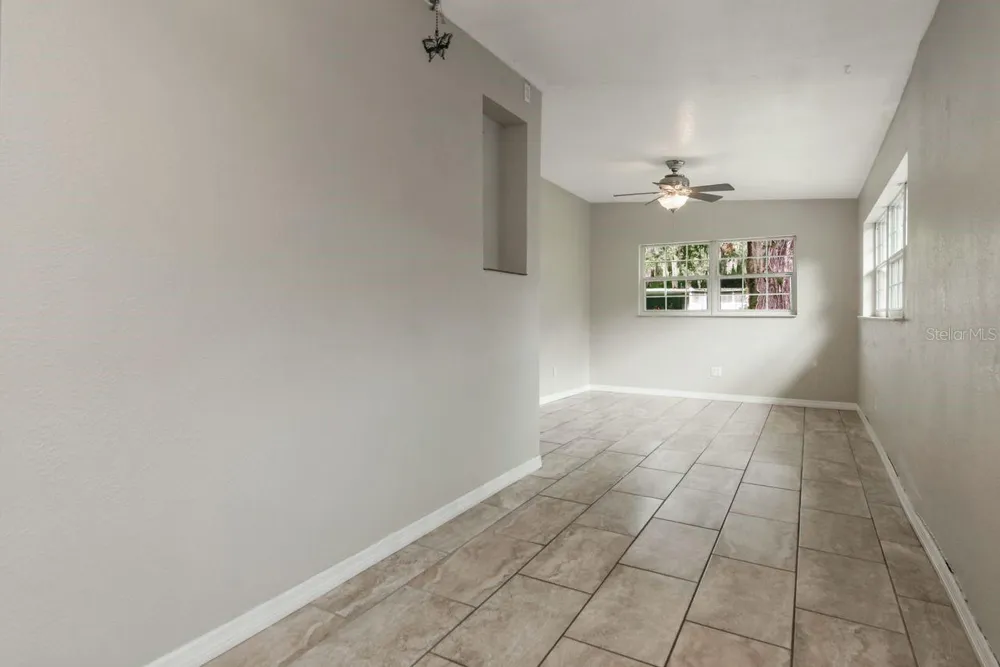 416 BROXBURN AVENUE Temple Terrace, FL 33617