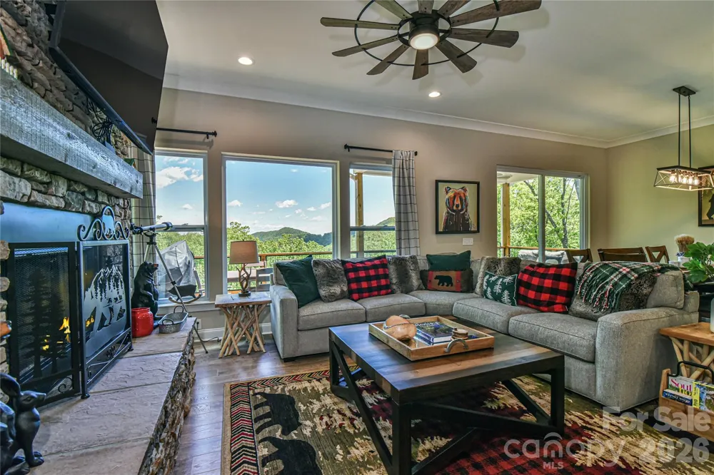 1914 Catawba Falls Parkway Black Mountain, NC 28711
