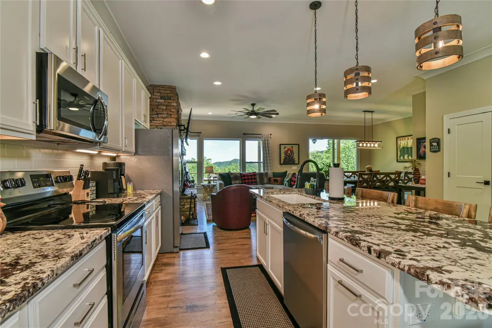 1914 Catawba Falls Parkway Black Mountain, NC 28711