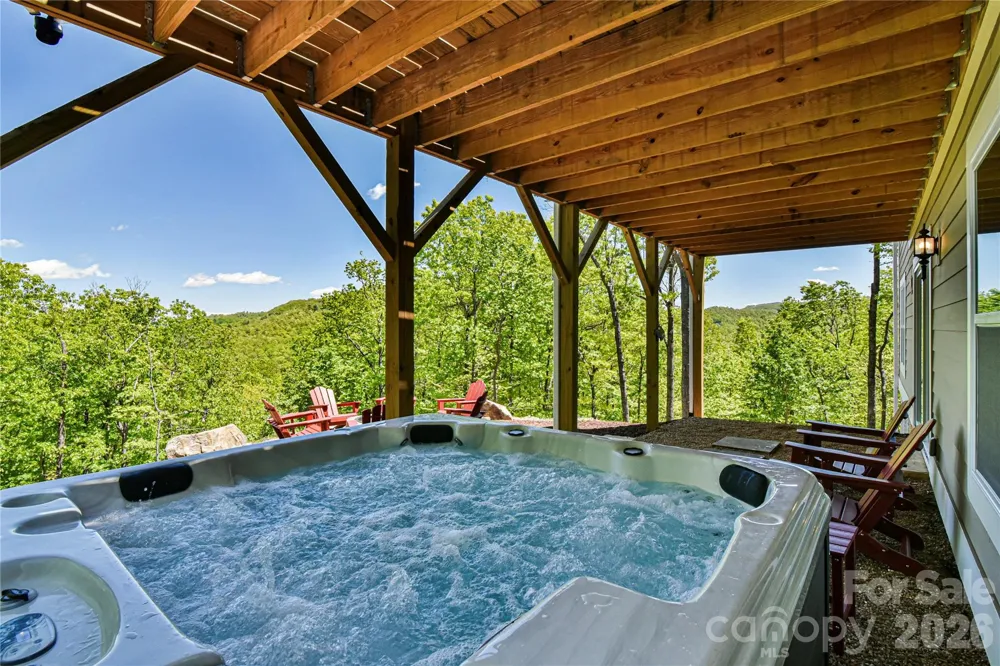 1914 Catawba Falls Parkway Black Mountain, NC 28711