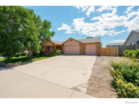 905 Scotch Pine Drive