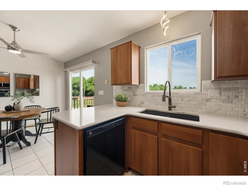 112 Victoria Drive Fort Collins, CO 80525