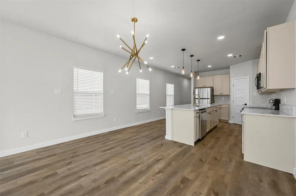 2409 Jeffries Street Dallas, TX 75215