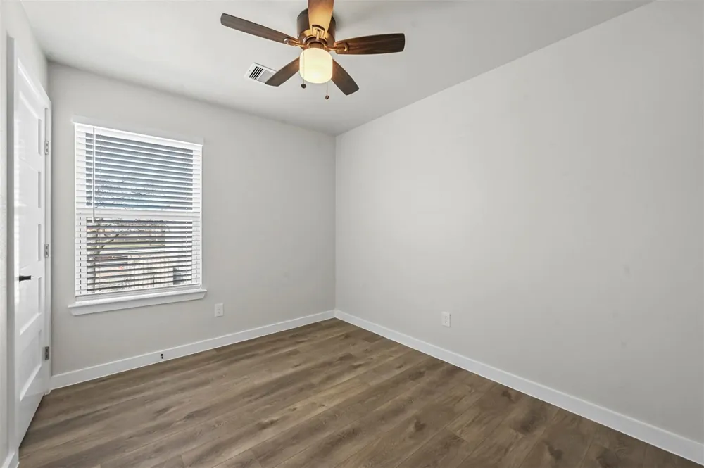 2409 Jeffries Street Dallas, TX 75215