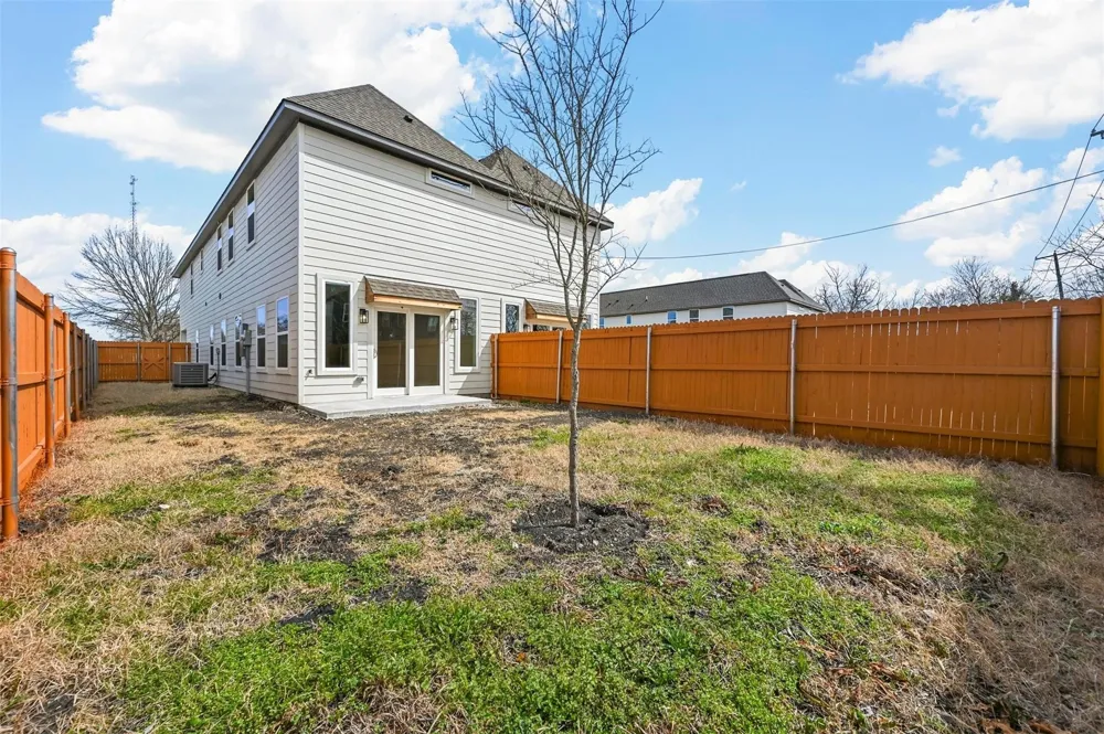 2409 Jeffries Street Dallas, TX 75215