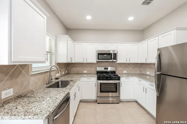 3003 Candleside San Antonio, TX 78244