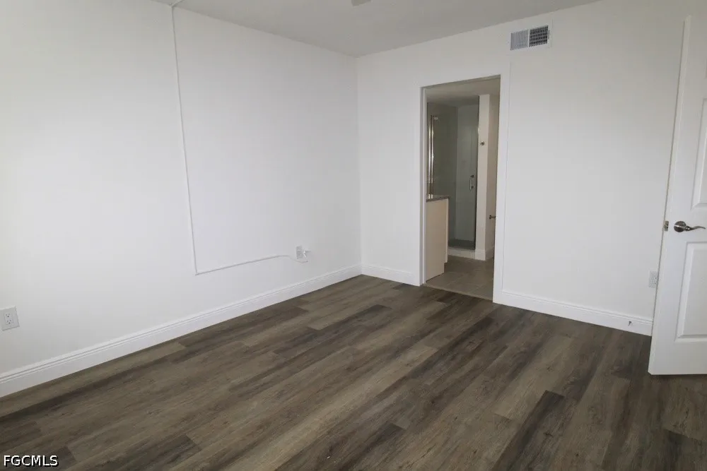 Dublin Circle #101 Fort Myers, FL 33908