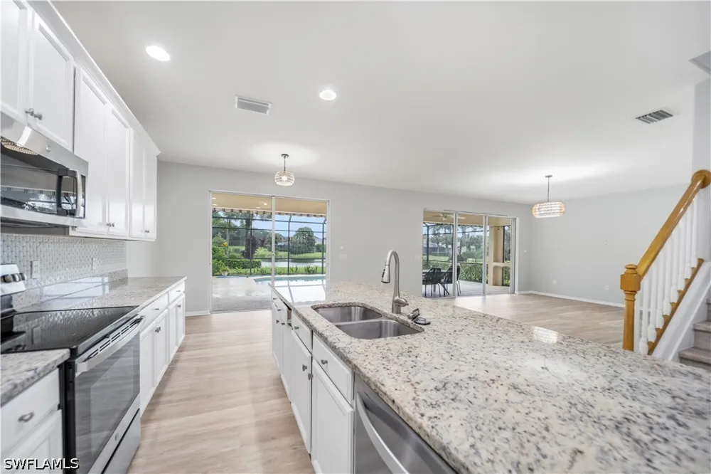 Fairmont Lane Naples, FL 34120