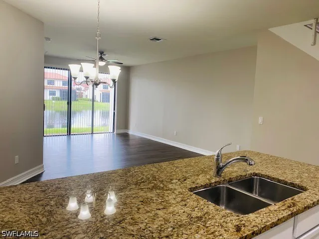 BRISTOL CIRCLE Naples, FL 34120