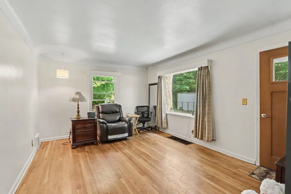 6935 Ravine Road Kalamazoo, MI 49009