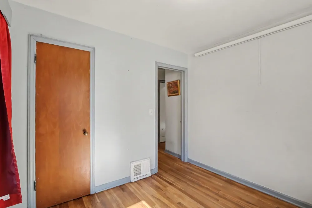 6935 Ravine Road Kalamazoo, MI 49009