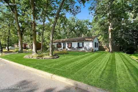 726 Lake Barnegat Drive