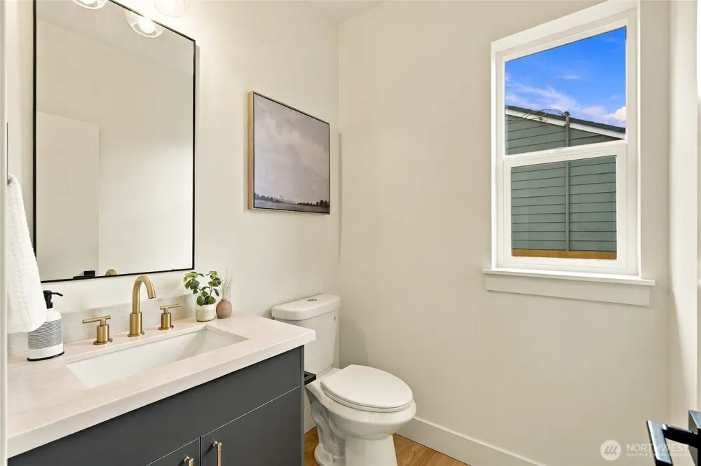5513 Fleming Street #B Everett, WA 98203