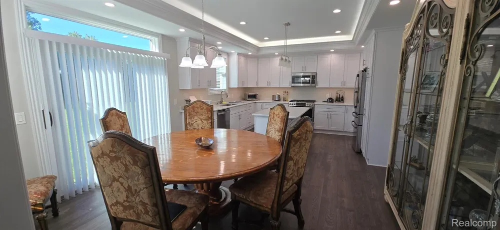 16080 Royal Park Drive S Fraser City, MI 48026