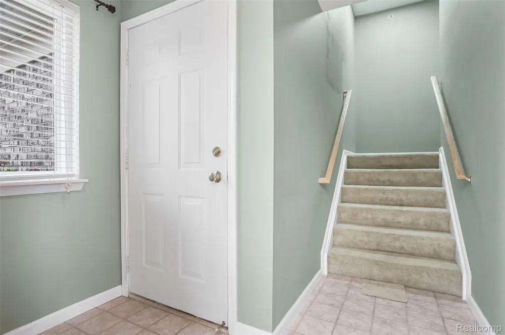 862 Amanda Lane Pontiac City, MI 48340