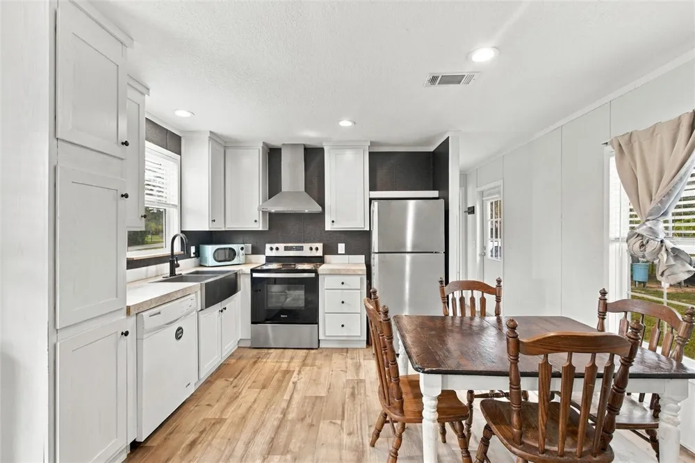3001 HOLIDAY BEACH DRIVE Avon Park, FL 33825
