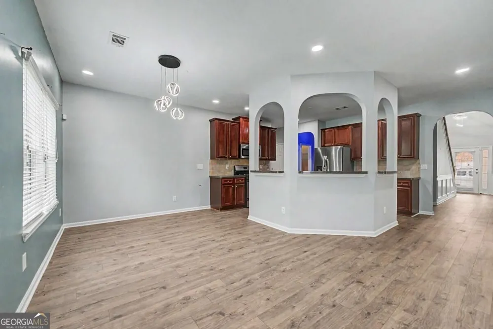 3719 Big Horn CT Ellenwood, GA 30294