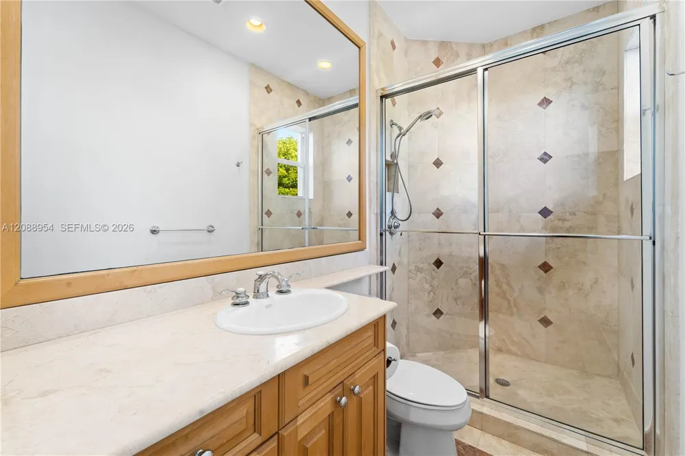 1490 Cleveland Rd Miami Beach, FL 33141