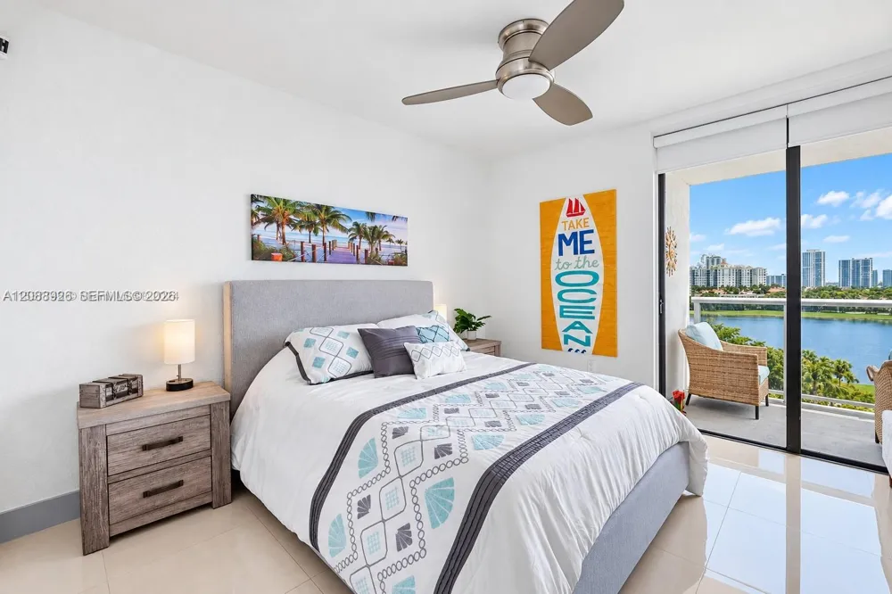 3675 Country Club Dr #1006 Aventura, FL 33180