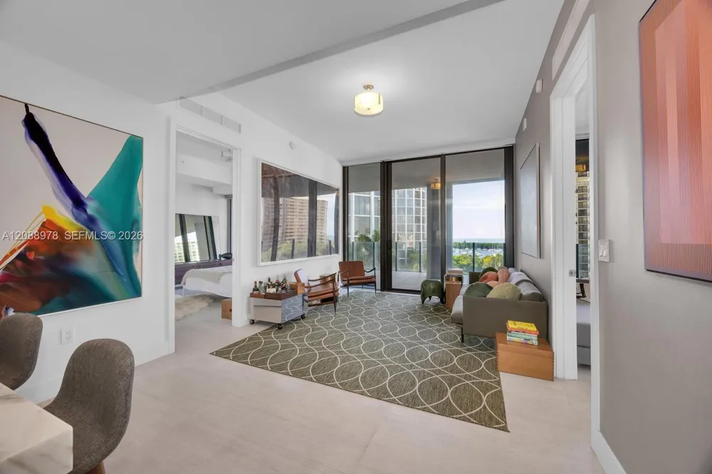 2831 S Bayshore Dr #702 Miami, FL 33133