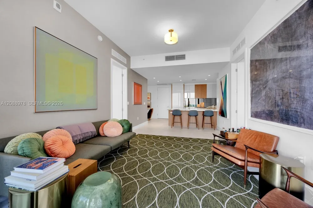 2831 S Bayshore Dr #702 Miami, FL 33133