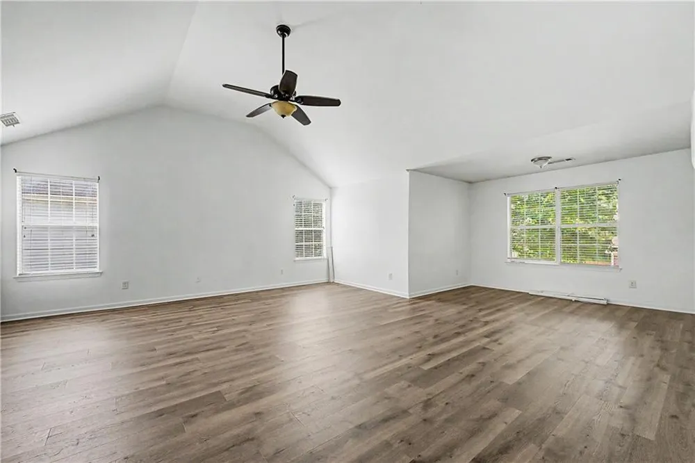 3719 Big Horn Court Ellenwood, GA 30294