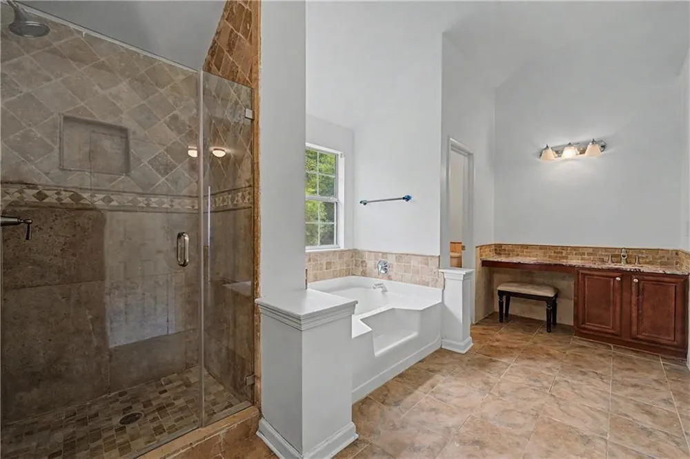 3719 Big Horn Court Ellenwood, GA 30294