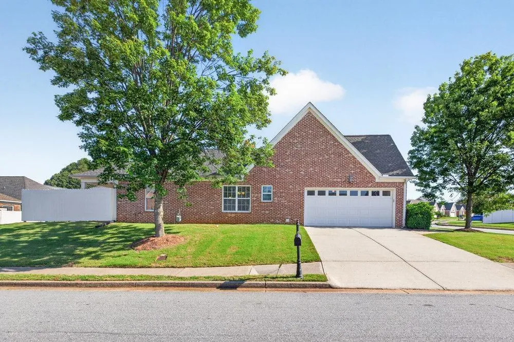 1237 Laurelwood Lane Lawrenceville, GA 30045