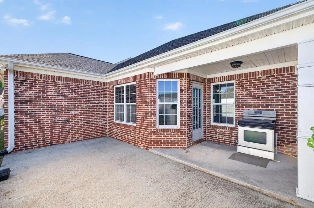 1237 Laurelwood Lane Lawrenceville, GA 30045
