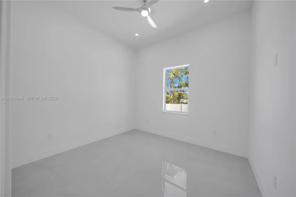 3710 SW 6th St Lehigh Acres, FL 33976