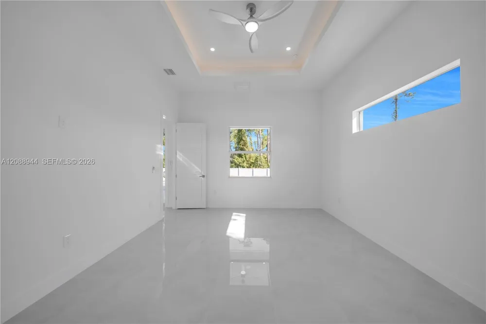 3710 SW 6th St Lehigh Acres, FL 33976