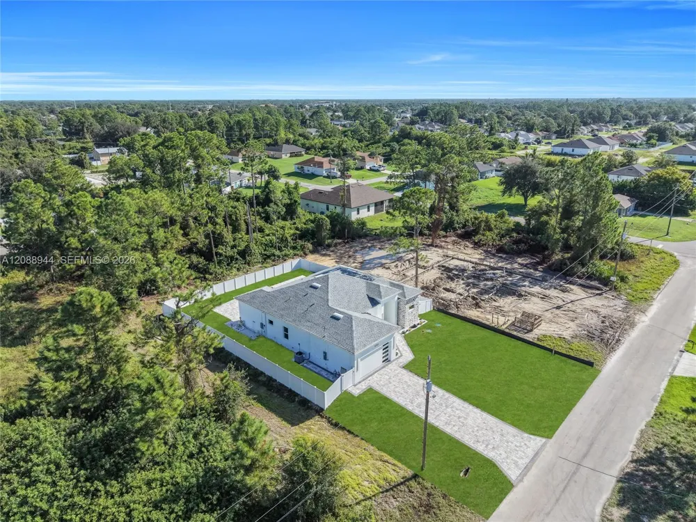 3710 SW 6th St Lehigh Acres, FL 33976