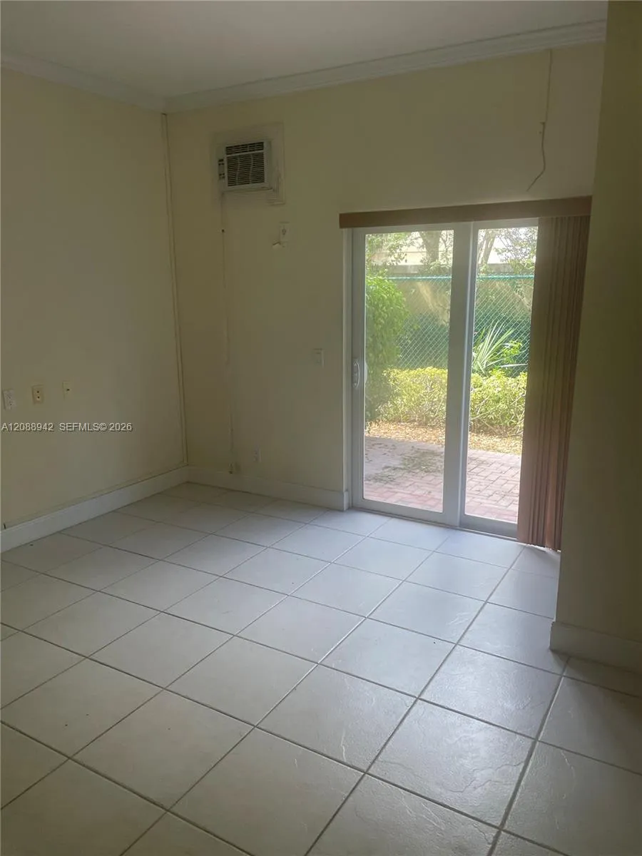 2447 NE 14th St #510 Pompano Beach, FL 33062