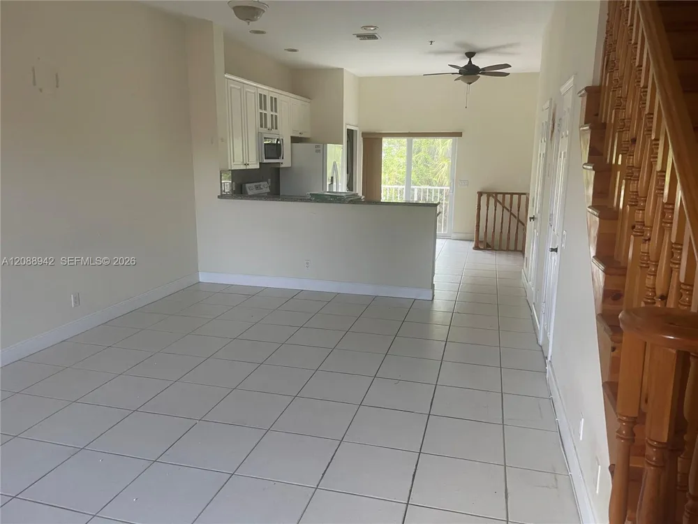 2447 NE 14th St #510 Pompano Beach, FL 33062