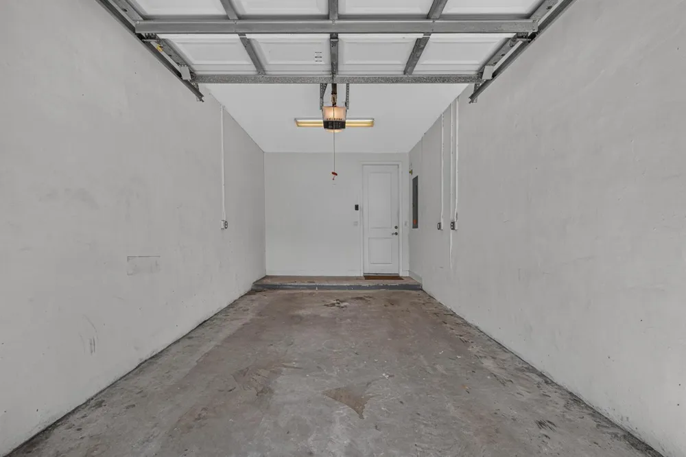 295 NW 33RD LANE Pompano Beach, FL 33069