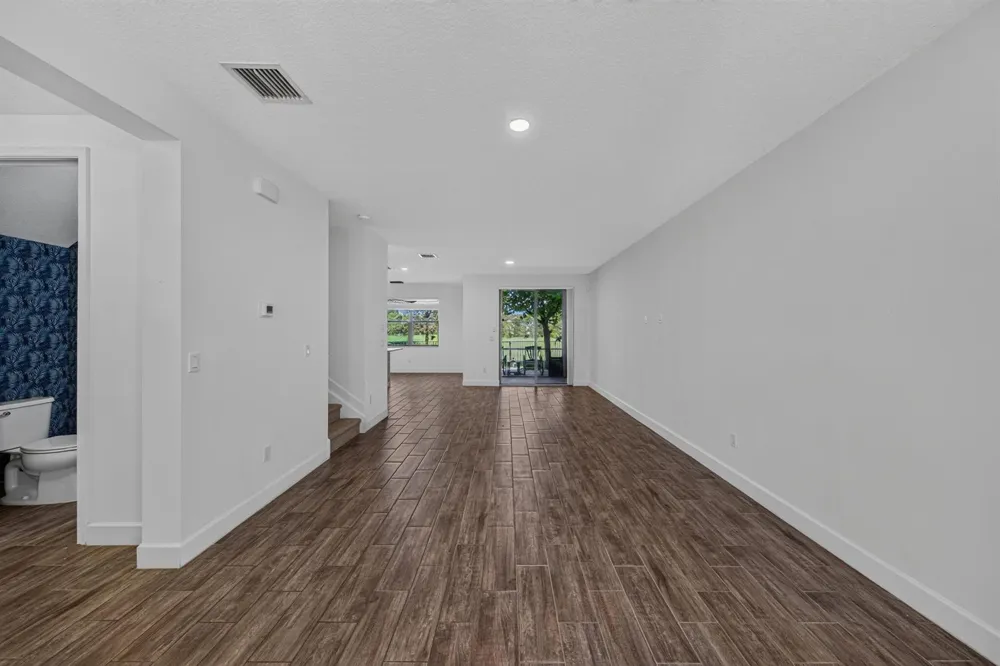 295 NW 33RD LANE Pompano Beach, FL 33069