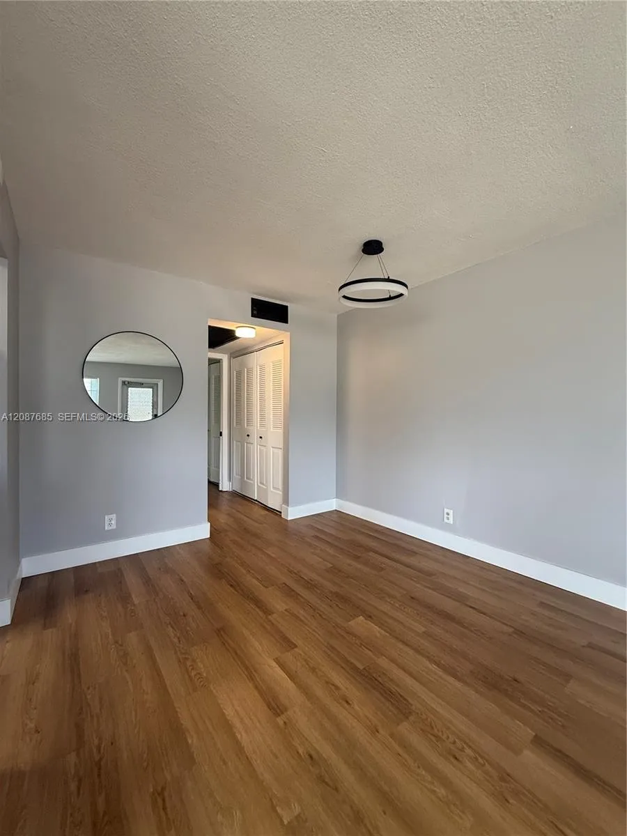 21 Windsor B #21 West Palm Beach, FL 33417