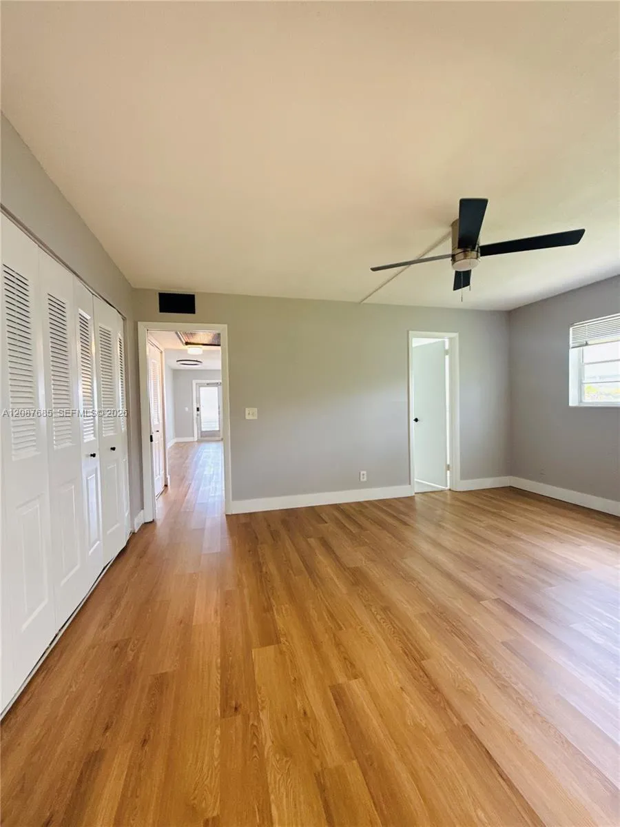 21 Windsor B #21 West Palm Beach, FL 33417