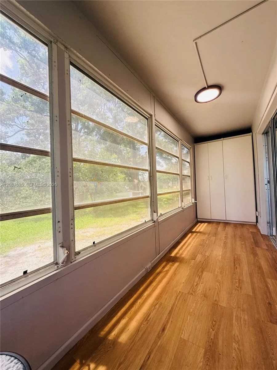 21 Windsor B #21 West Palm Beach, FL 33417