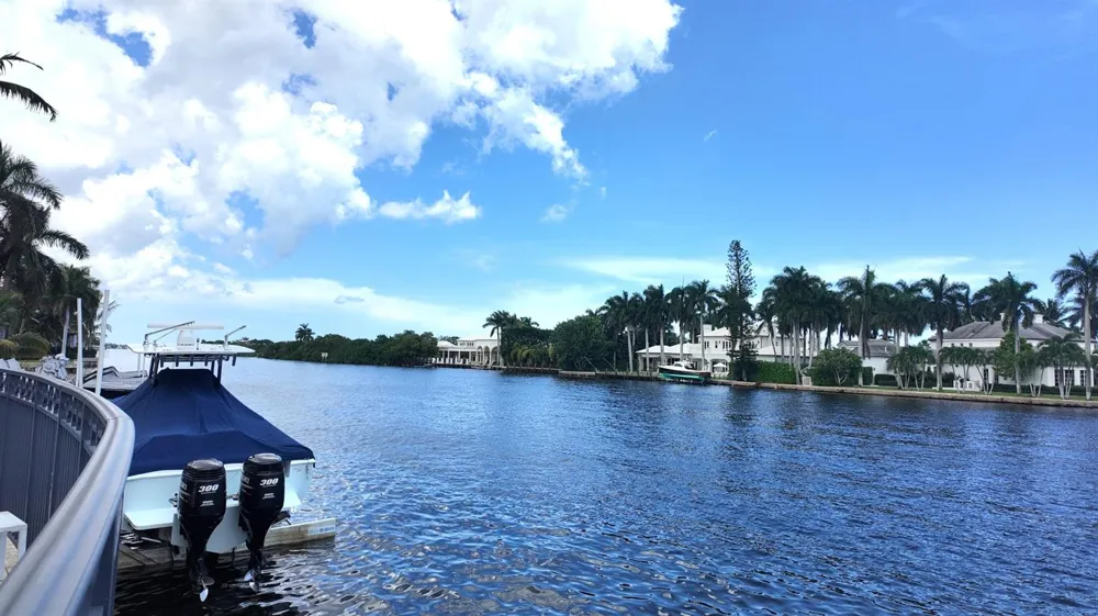 3038 WATERSIDE CIRCLE Boynton Beach, FL 33435