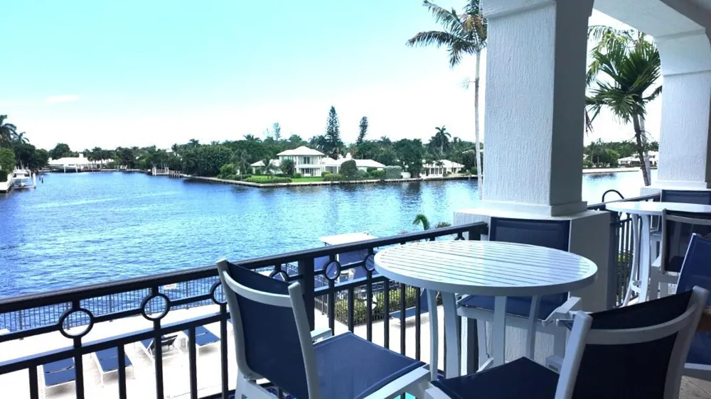 3038 WATERSIDE CIRCLE Boynton Beach, FL 33435