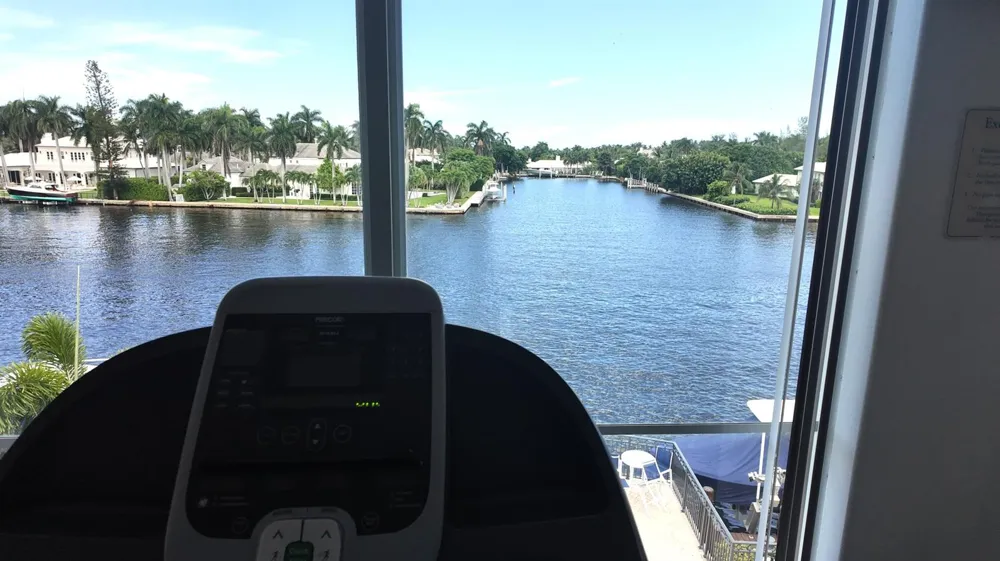 3038 WATERSIDE CIRCLE Boynton Beach, FL 33435