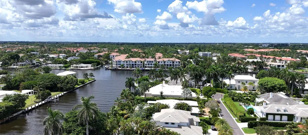 3038 WATERSIDE CIRCLE Boynton Beach, FL 33435