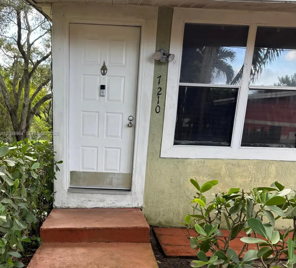 7210 Southgate Blvd #7210 Tamarac, FL 33321