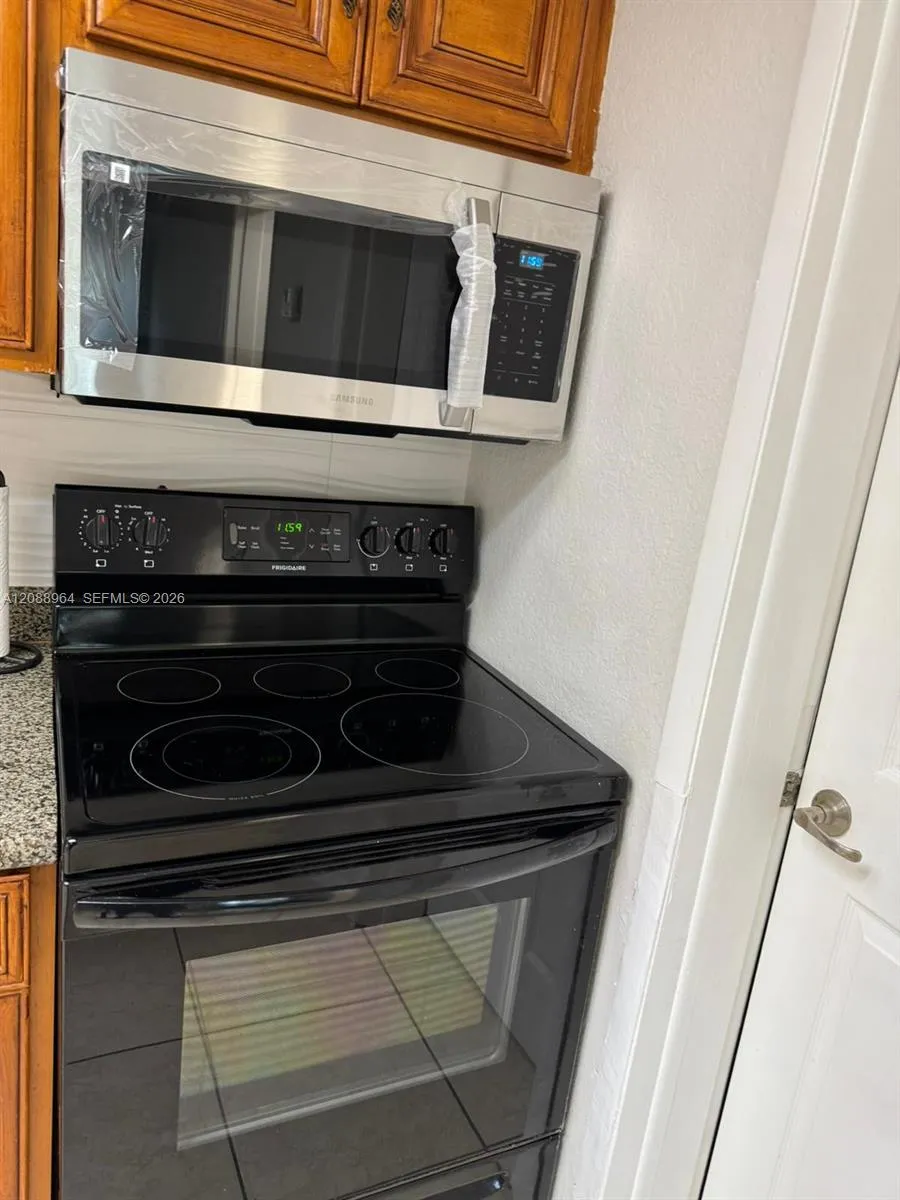 7210 Southgate Blvd #7210 Tamarac, FL 33321