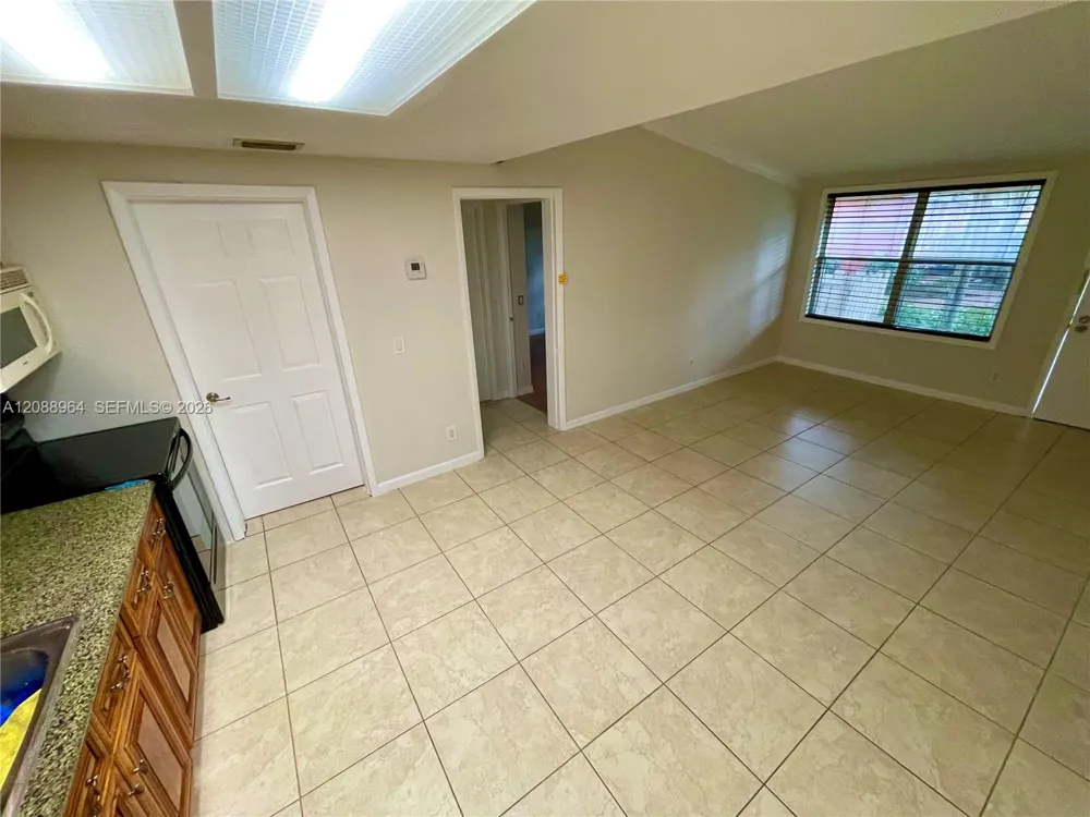 7210 Southgate Blvd #7210 Tamarac, FL 33321