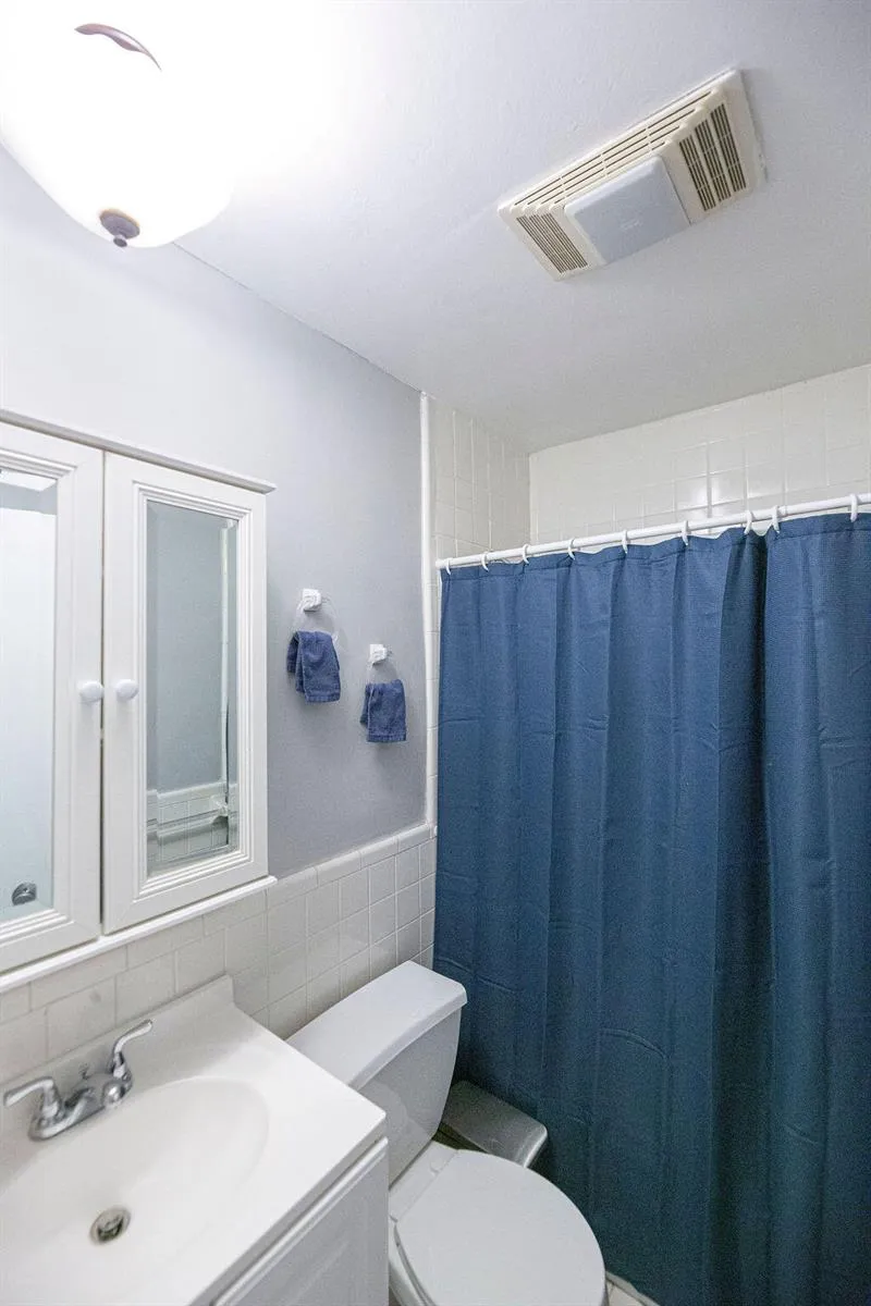 9411 NW 74TH PLACE Tamarac, FL 33321