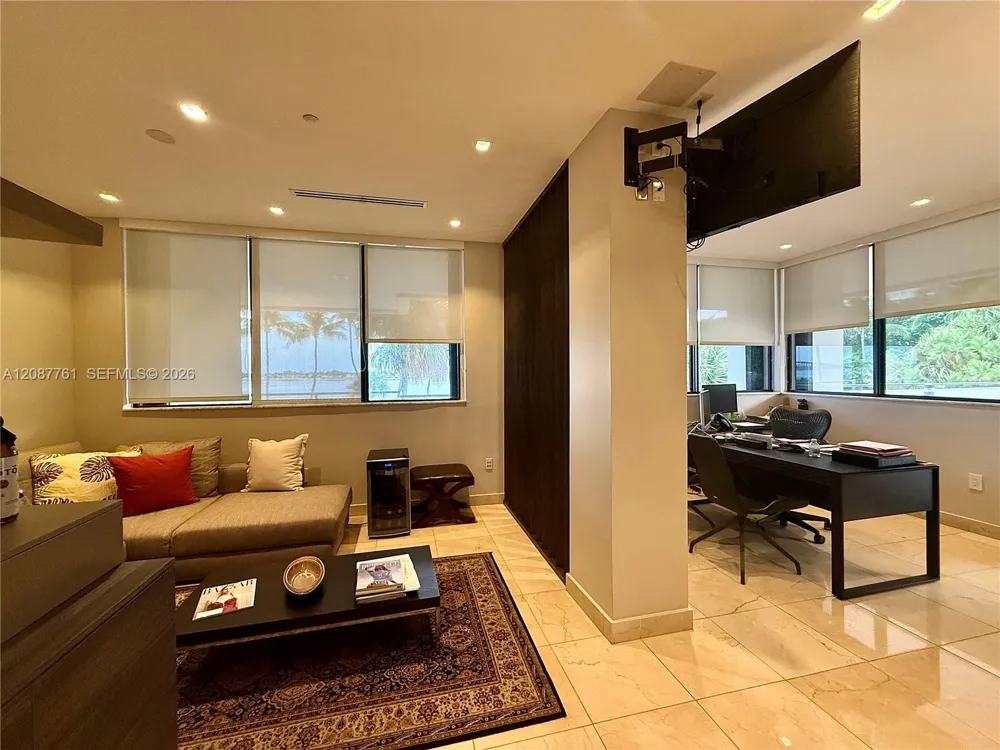 2333 Brickell Ave #D1 Miami, FL 33129