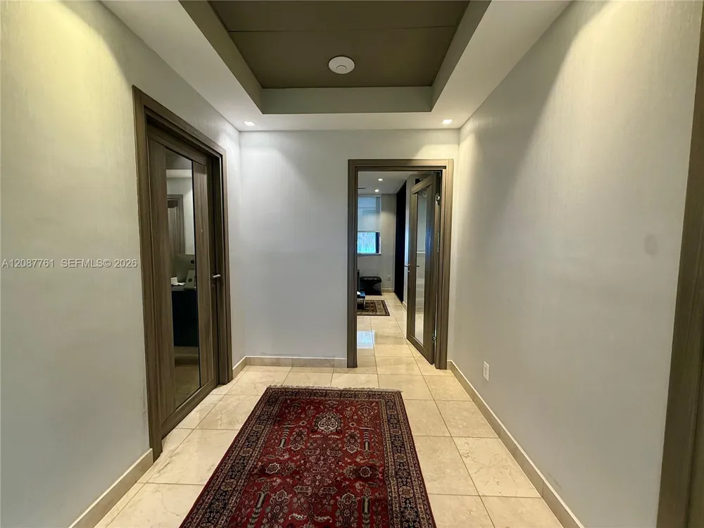 2333 Brickell Ave #D1 Miami, FL 33129